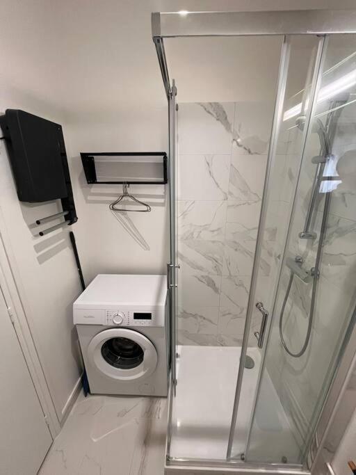 Studio Duplex Hypercentre Au Calme Avec Parking Fontainebleau Esterno foto